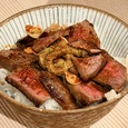 半額肉丼