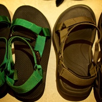 1022 teva sandal
