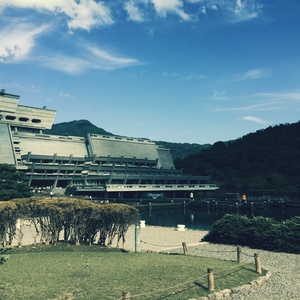 Ade5d7e4543a2a282334306079582209