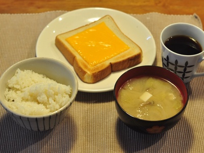 82067954f16ab72823d96e3ebc5b3902